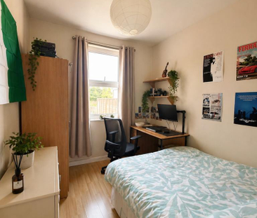 5 bedroom terraced house to rent - Photo 3