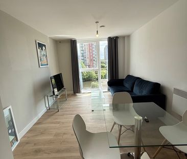 1 Bed Flat, Bridgewater Point, M5 - Photo 3