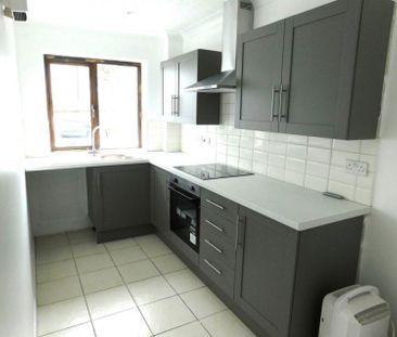 Highgate Court, Hawkhurst, Kent - £950pcm - Photo 3