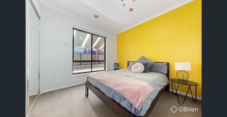 Spacious Family Living in a Prime Location - Photo 5