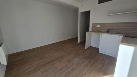 Location Appartement 2 pièces 26m² POITIERS 86000 - Photo 3