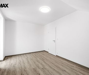 Pronájem bytu 2+kk v osobním vlastnictví 43 m², Český Brod - Fotografie 2