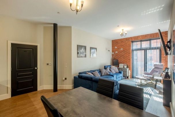 The Gate, Loughborough - Photo 1