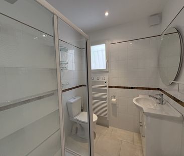 Tout savoir sur cette maison dans le quartier Bompard, à Marseille ... - Photo 2