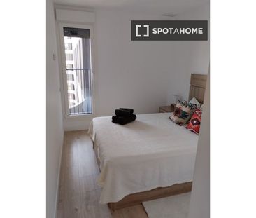 1 room luxury Flat for rent in Málaga, Spain - Photo 4
