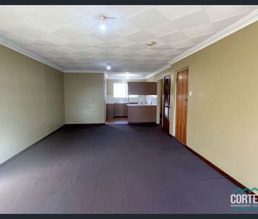 Low-Maintenance Living in Spearwood! - Photo 1