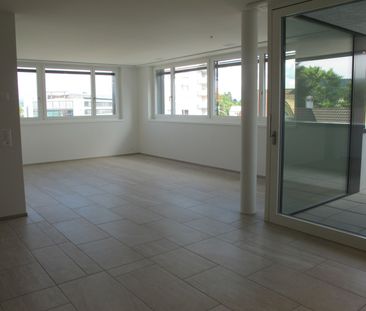2.5 Zimmer, 88 m², 2. Stock - Photo 1