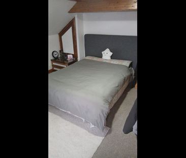 Room in a Shared Flat, Georgia Road, CR7 - Photo 3