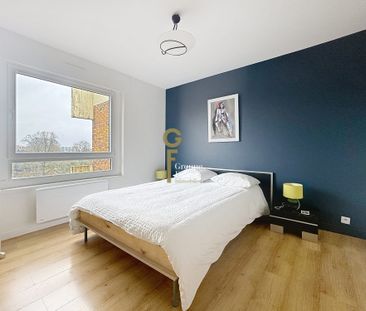 Location Appartement 3 pièces 80m² ROUBAIX 59100 - Photo 4