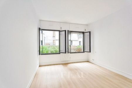 Appartement à louer à Paris 9Ème - Photo 4