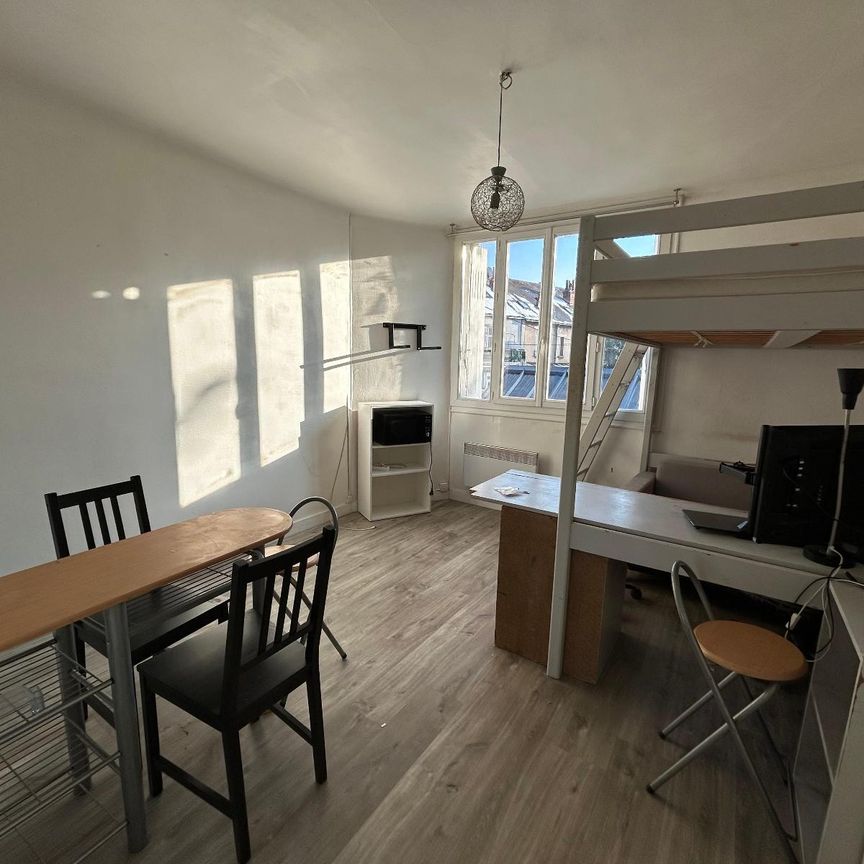 Location appartement 1 pièce 21.98 m2 à Tours - Photo 1
