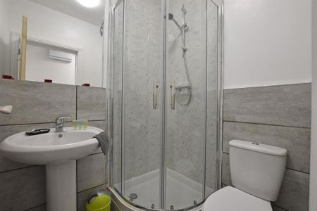 6 bedroom house to rent - Photo 5