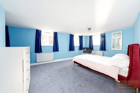 Love Lane, Newcastle Upon Tyne - Photo 4