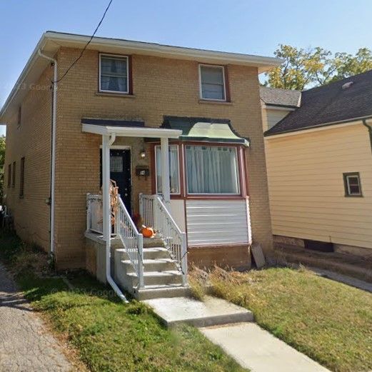 54 Hydro St - Photo 2