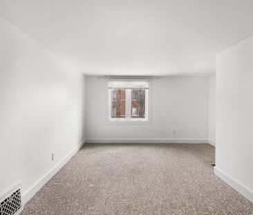 For Lease - 163 Genest Street, Vanier and Kingsview Park, Ontario - Photo 1