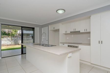 10 Thornbush Street, - Photo 4