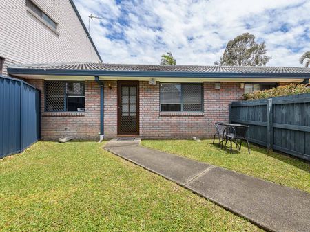 23/145 Government Road, Labrador - Photo 2