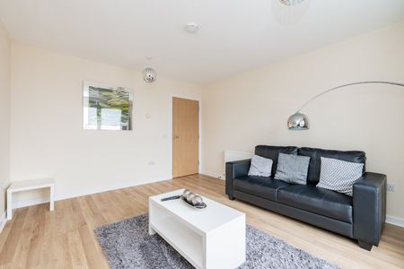 2 bedroom apartment to rent - Photo 3