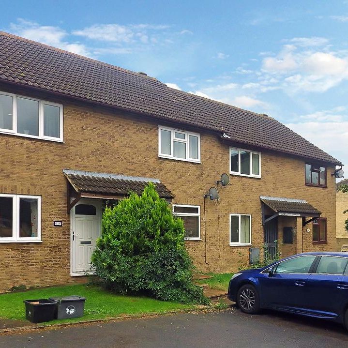 2 bedroom terraced house to rent - Photo 2