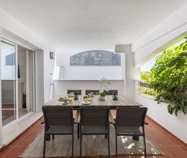 Ground Floor Apartment · Nueva Andalucía - Photo 2
