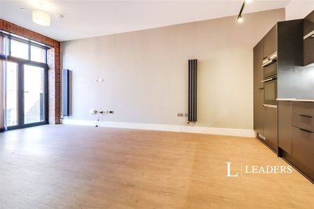 2 bedroom apartment to rent Falcon Street, Loughborough, Leicestershire, LE11 - Photo 2