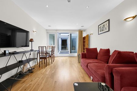 The Colonnades, Bayswater - Photo 4