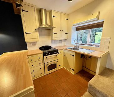 2 bedroom cottage to rent - Photo 6