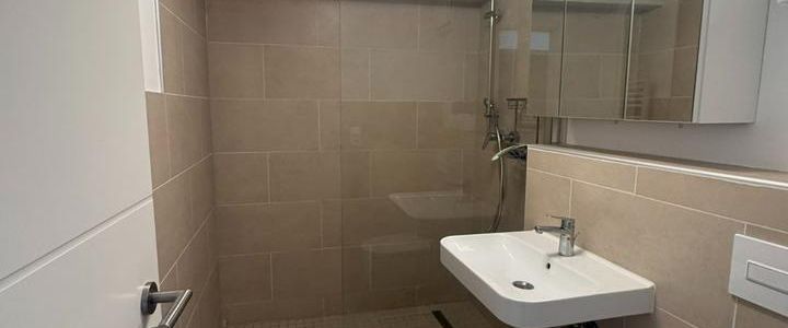 Apartment in Dreifamilienhaus - mit neuem Bad - Foto 1