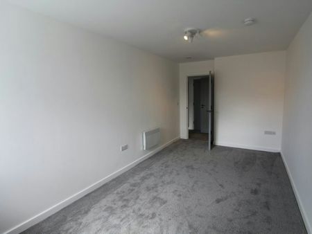 Flat to rent on - Photo 5