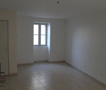 Location Appartement 1 pièce 27m² LA ROCHE POSAY 86270 - Photo 5
