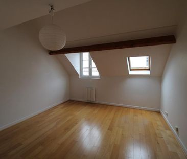 Location Appartement 3 pièces 80m² FONTAINEBLEAU 77300 - Photo 3