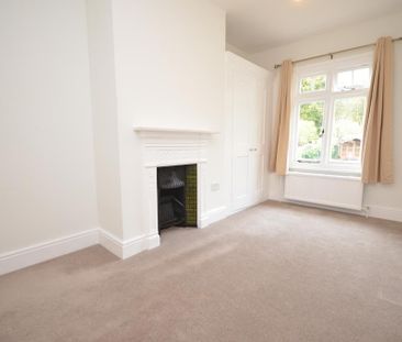 4 bedroom detached house to rent - Photo 3