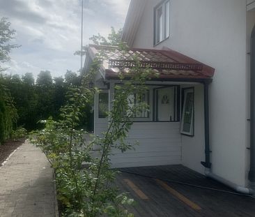 House for rent in Solna - Photo 2