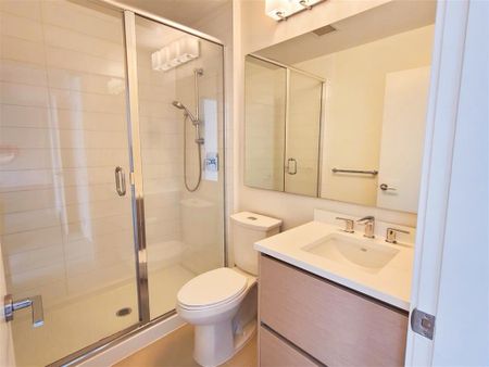 8850 University Crescent Crescent #517, Burnaby, BC V5A0C8 - Photo 5