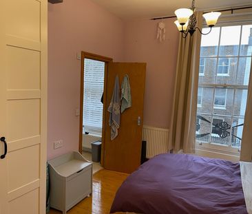 1 Bed Flat, Arlington Road, NW1 - Photo 2