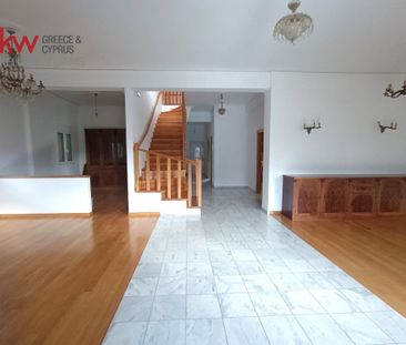 Μεζονέτα 250 τ.μ. προς ενοικίαση - Photo 1