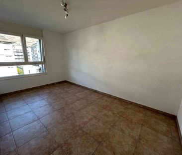2.5 Zimmer, 60 m², 1. Stock - Foto 6