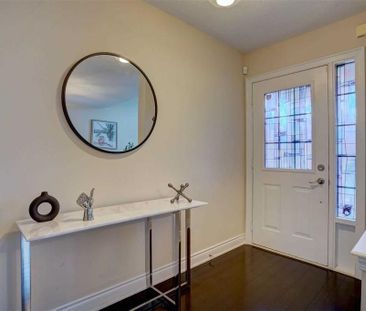 For Lease - 2971 Westoak Trails Boulevard, Oakville, Ontario - Photo 3