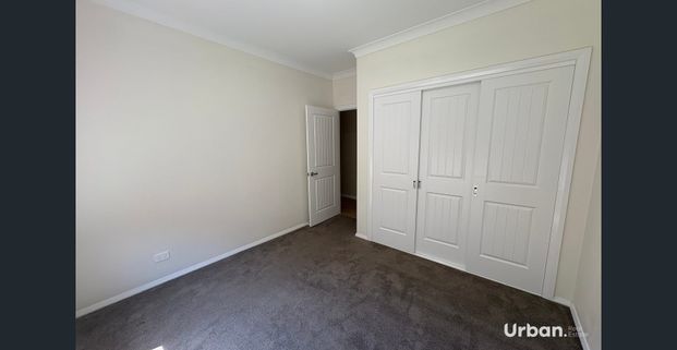 Spacious Four-Bedroom Home in Huntlee for Lease. Ready to move in! - Photo 1