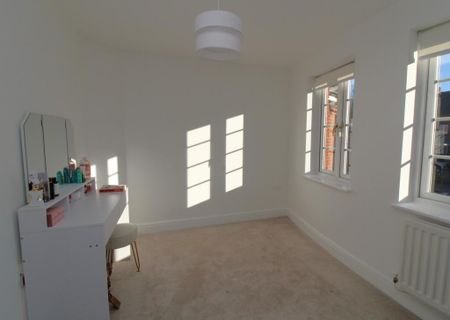 2 bedroom apartment to rent - Photo 5
