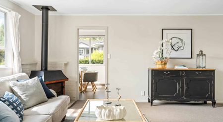 A MUST VIEW! - Photo 4