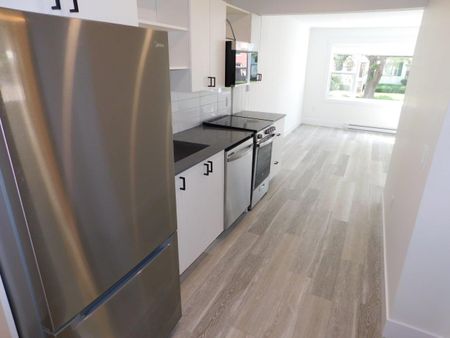 FOR RENT – 6468 Summit Street, Halifax, Nova Scotia - Photo 3