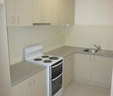 18 / 20 Loch Ave, St Kilda East - Photo 5