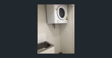 "GROUND FLOOR ONE BEDROOM APARTMENT" - Photo 2