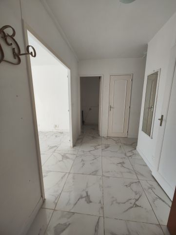 Location Appartement 3 pièces 61m² LE MEE SUR SEINE 77350 - Photo 5