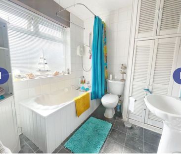 4 Bed Terraced House, Cobden Street, M9 - Photo 2