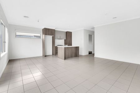 23 Giddens Road, Mernda VIC 3754 - Photo 3