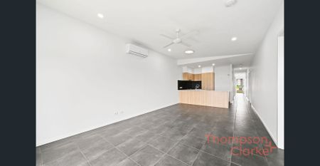 4 Bedroom Duplex - Photo 2