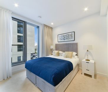 Studio Flat, Park Drive, E14 - Photo 2