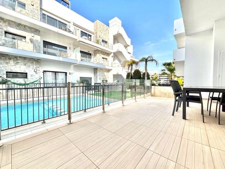Duplex in Arenales del Sol, Playa de Los Arenales, for rent - Photo 2